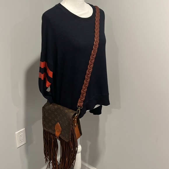 Louis Vuitton Brown and Tan Crossbody Bag - Picture 3 of 16